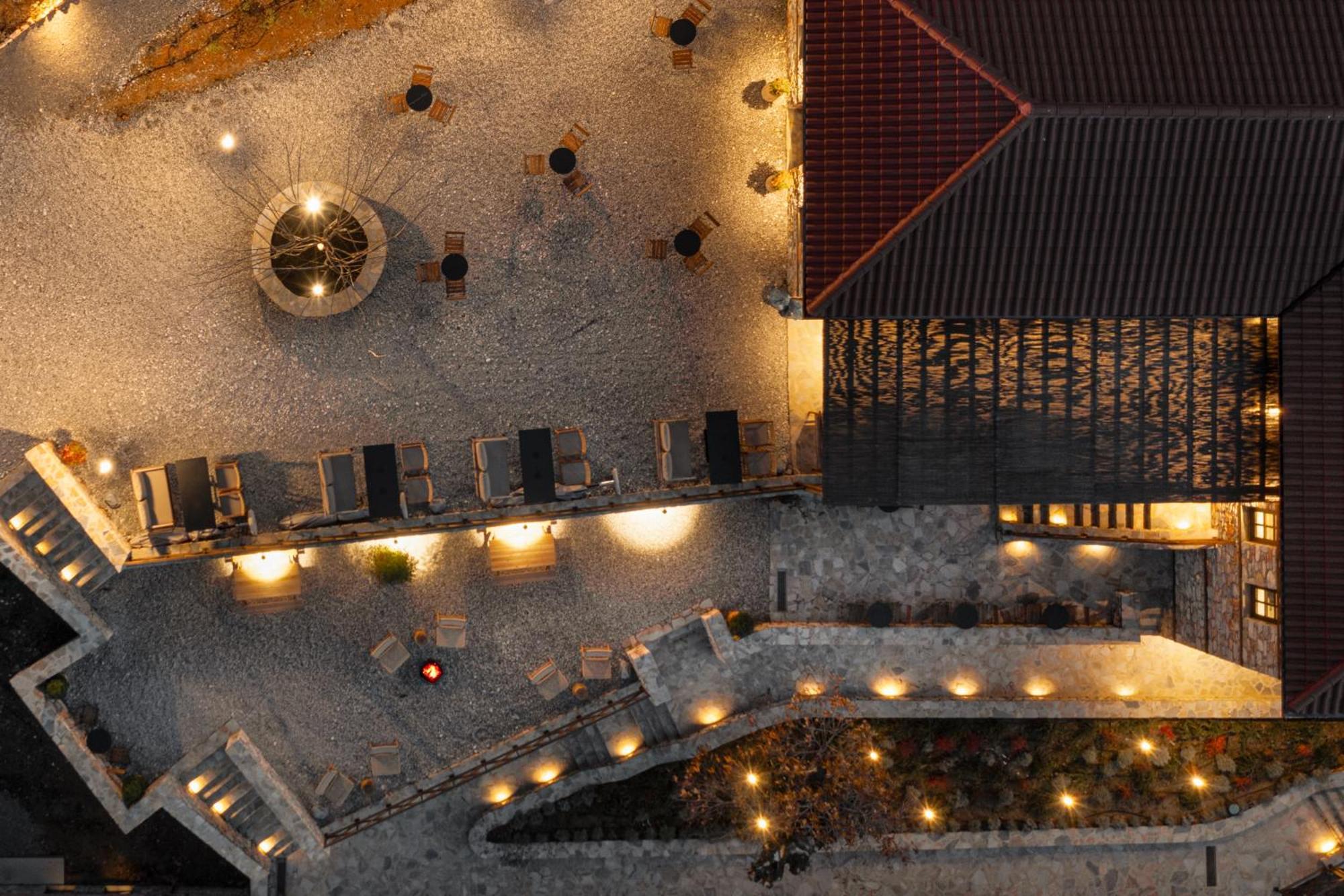 Unedo All Seasons Boutique Hotel パライオス・パンテレイモン エクステリア 写真