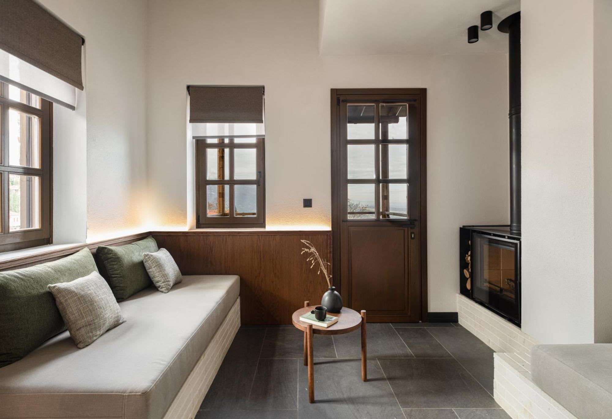Unedo All Seasons Boutique Hotel パライオス・パンテレイモン エクステリア 写真