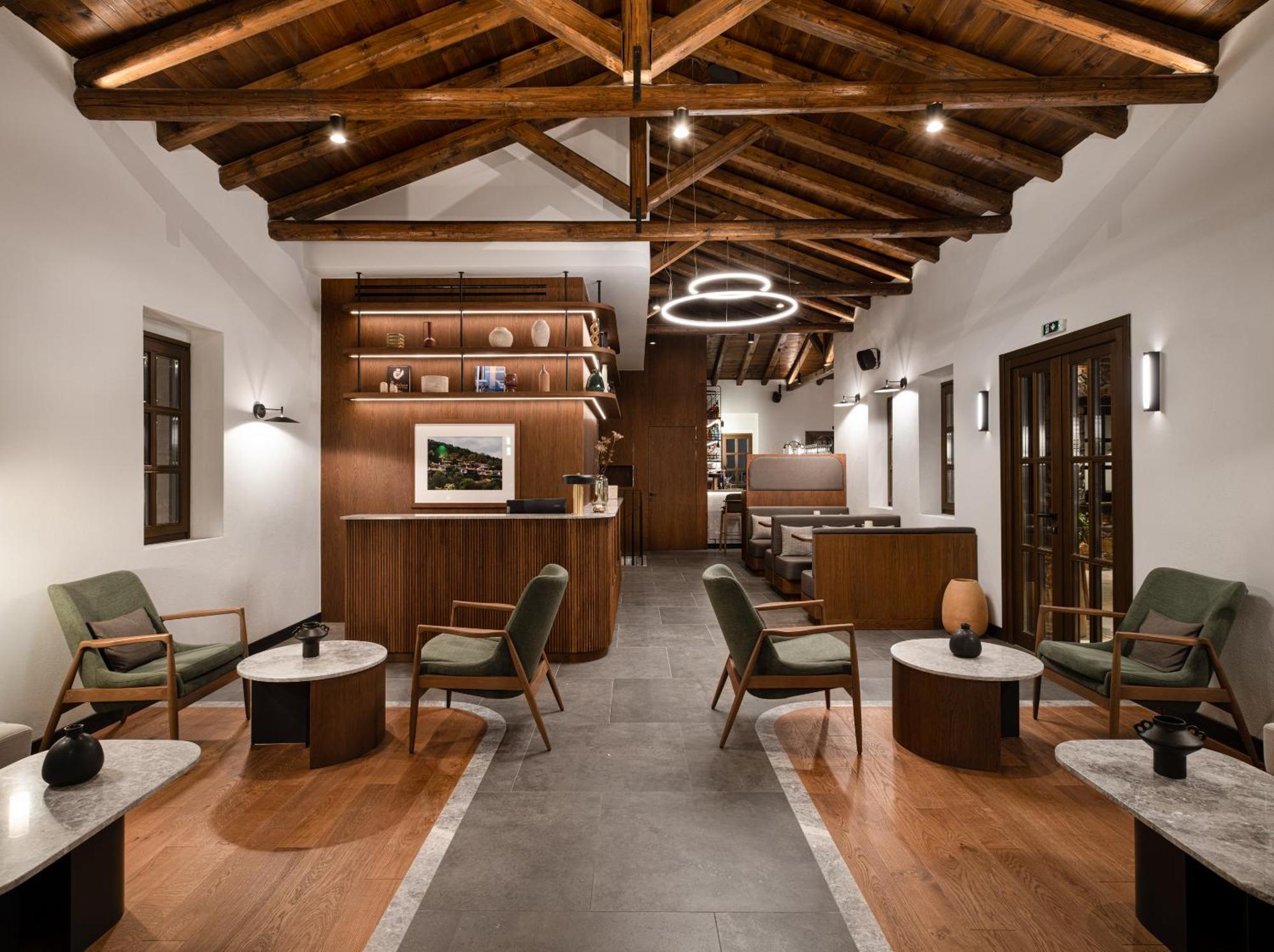 Unedo All Seasons Boutique Hotel パライオス・パンテレイモン エクステリア 写真