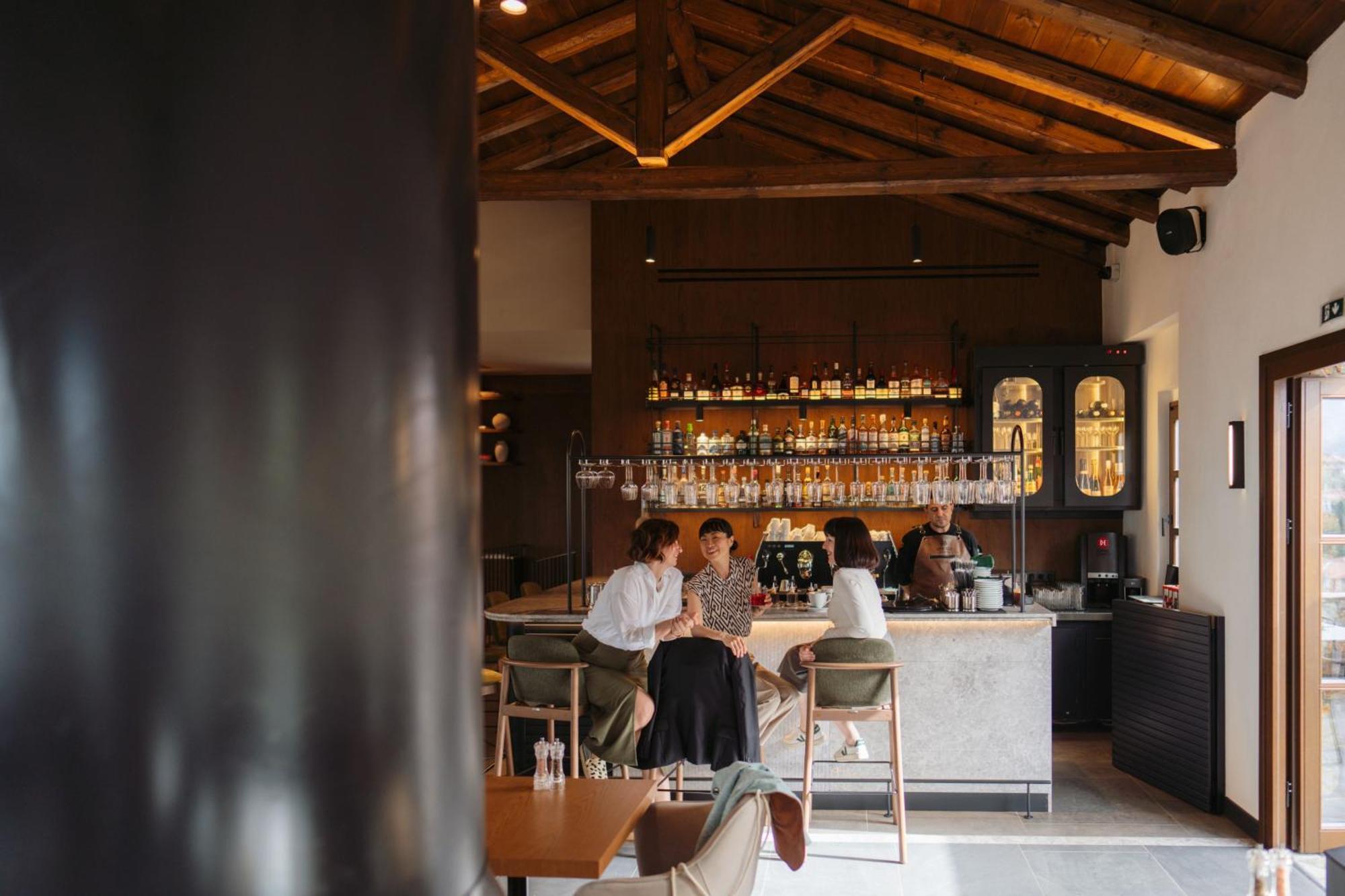 Unedo All Seasons Boutique Hotel パライオス・パンテレイモン エクステリア 写真